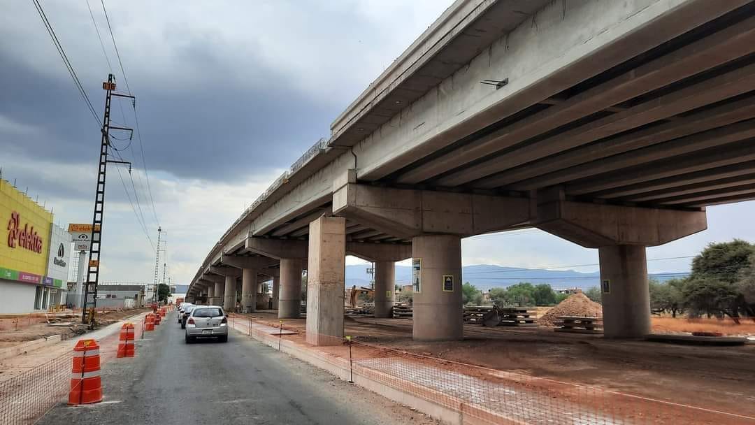 Puente Calle 71 debe ser terminado en octubre: Gobernador