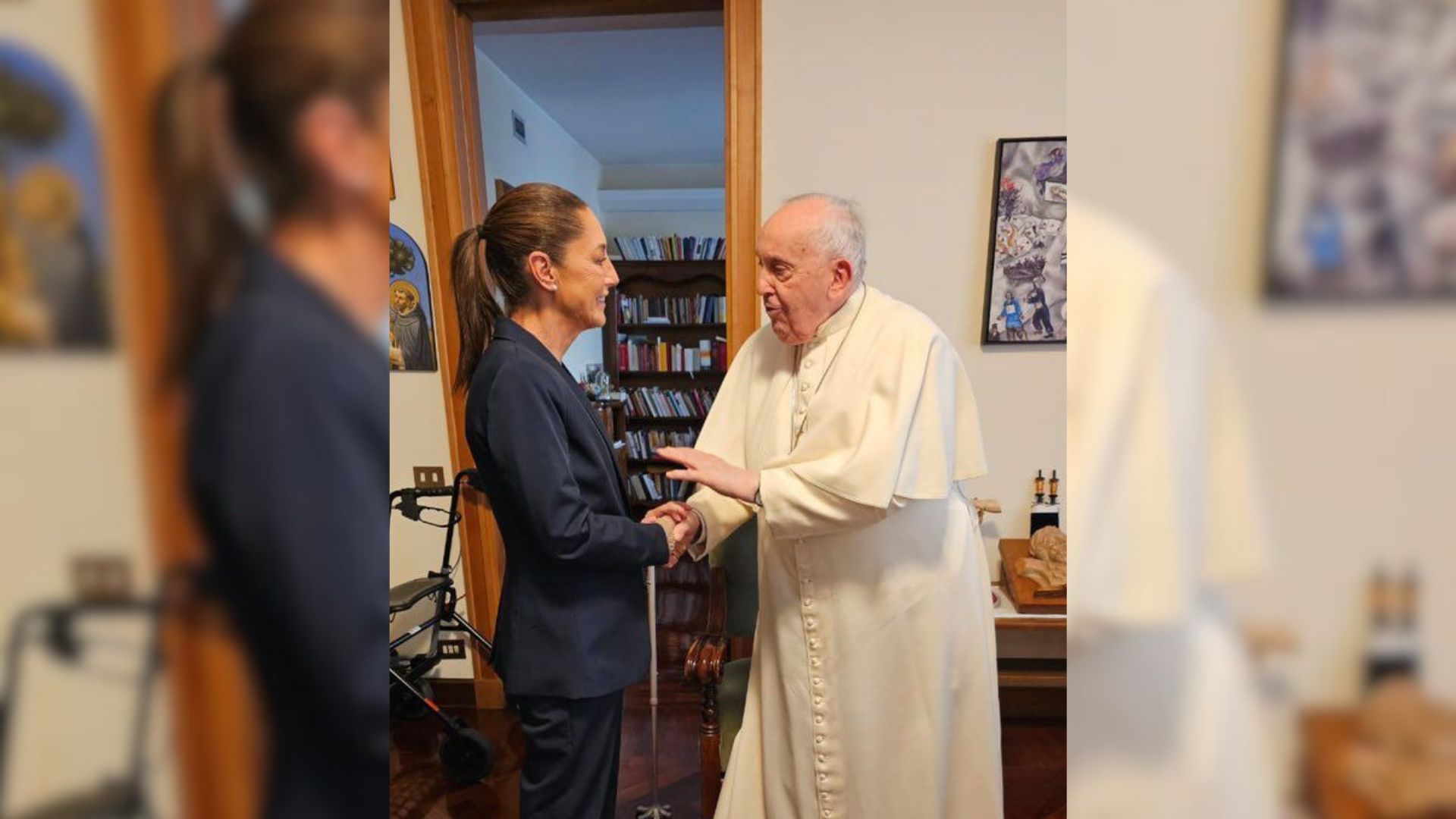 Claudia Sheinbaum se reúne con el Papa Francisco en su despacho privado
