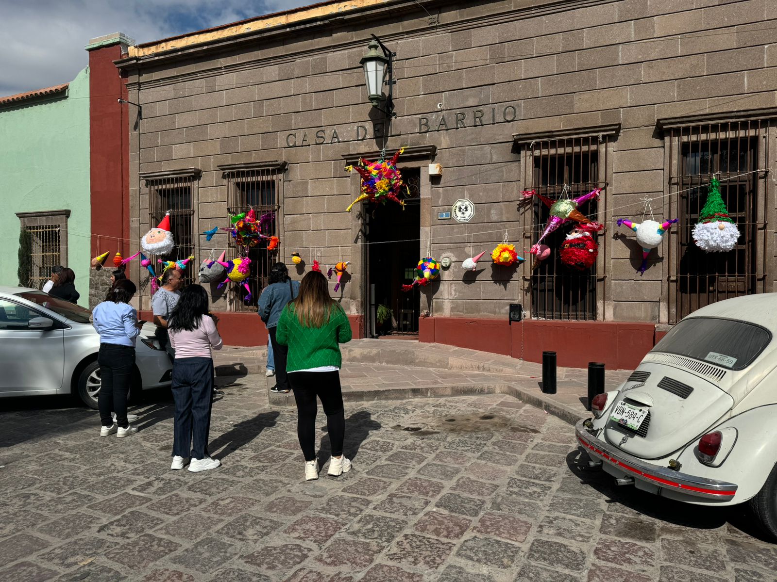 CONCURSO DE PIÑATAS NAVIDEÑAS