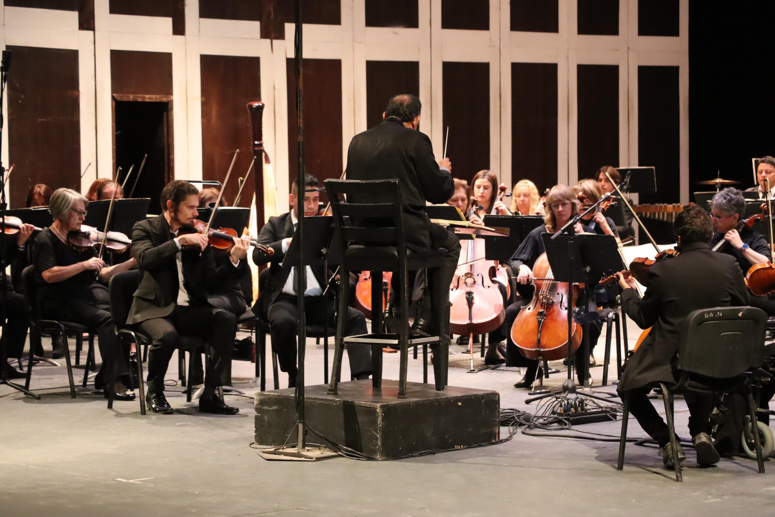 TEATRO DE LA PAZ CELEBRA 130 ANIVERSARIO CON CARMINA BURANA