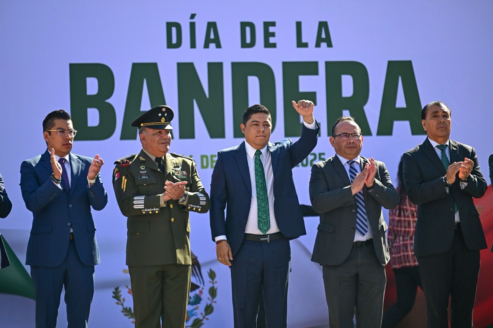 RICARDO GALLARDO PRESIDE CELEBRACIÓN POR EL DÍA DE LA BANDERA