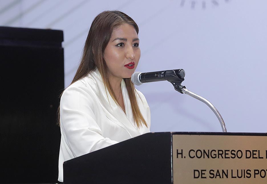 DEBEN SER LAS AUTORIDADES EDUCATIVAS Y DE SALUD QUIENES IMPULSEN ACCIONES QUE GARANTICEN LA AUTONOMÍA REPRODUCTIVA DE LAS MUJERES: DIP. ROXANNA HERNÁNDEZ RAMÍREZ