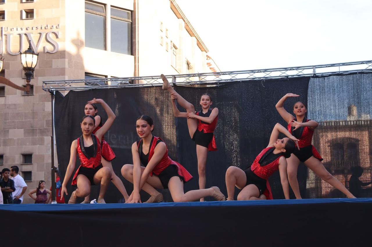 MÁS DE MIL 500 BAILARINAS Y BAILARINES CELEBRARÁN El DÍA DE LA DANZA