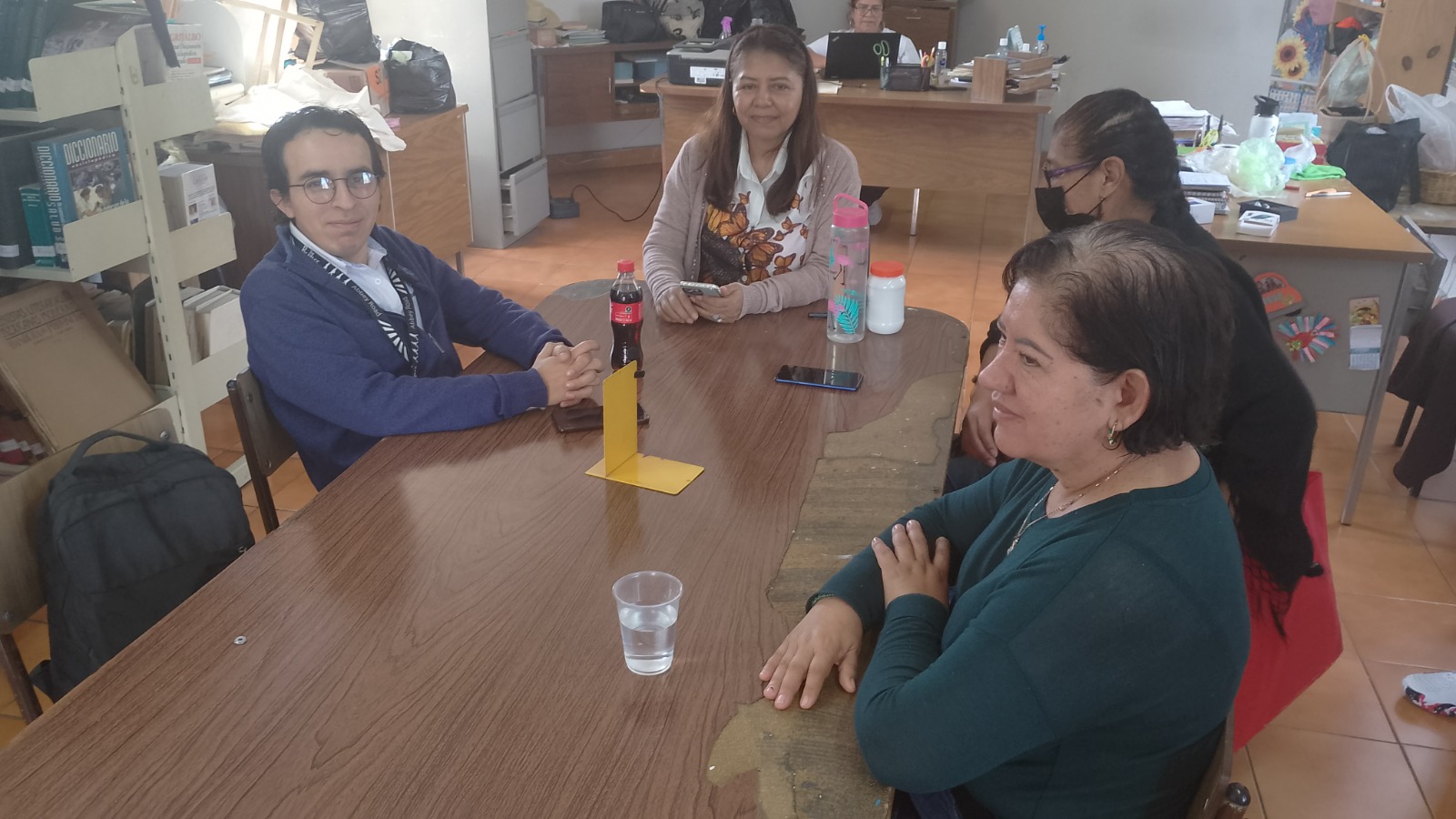 TALLER DE LITERATURA PARA PERSONAS JÓVENES Y ADULTAS