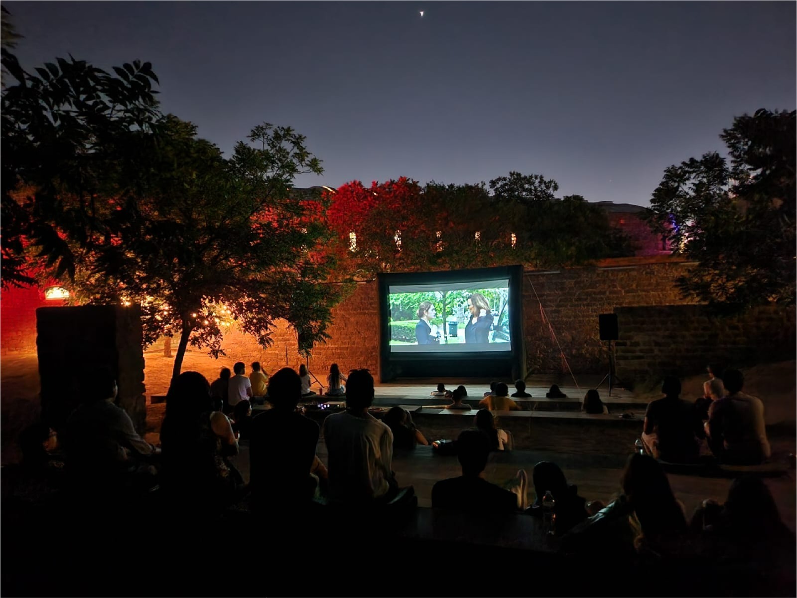 “NOCHE PANÓPTICA» CULTURA, AMOR Y AMISTAD EN EL CEART SLP