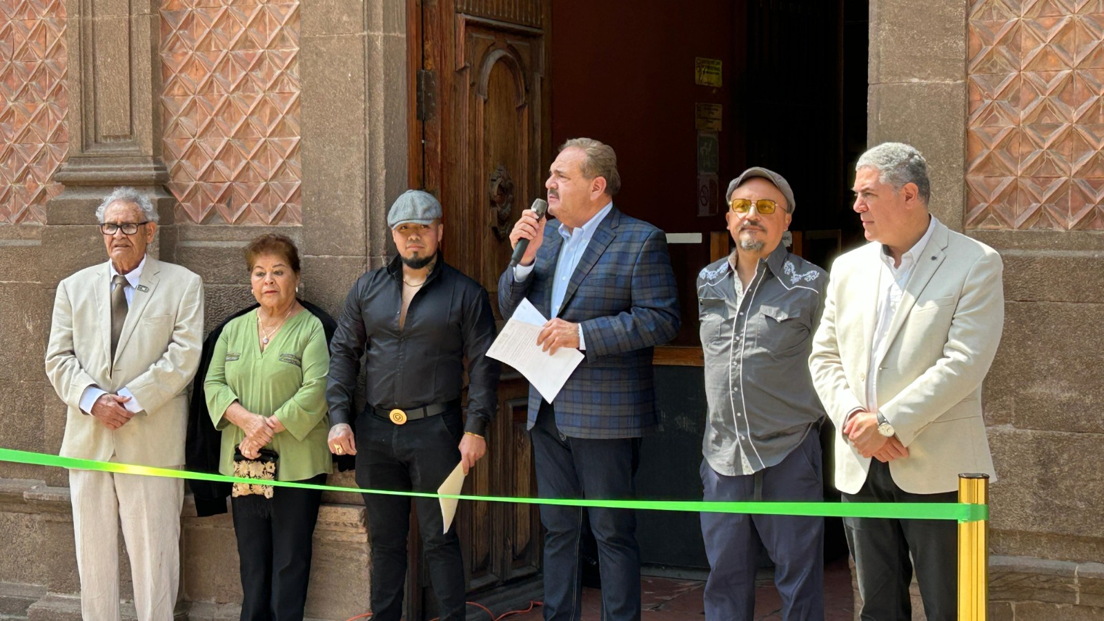 INAUGURAN LAS EXPOSICIONES “PARADOJAS Y AMBIGÜEDADES” Y “THE CAT CONSPIRACY”