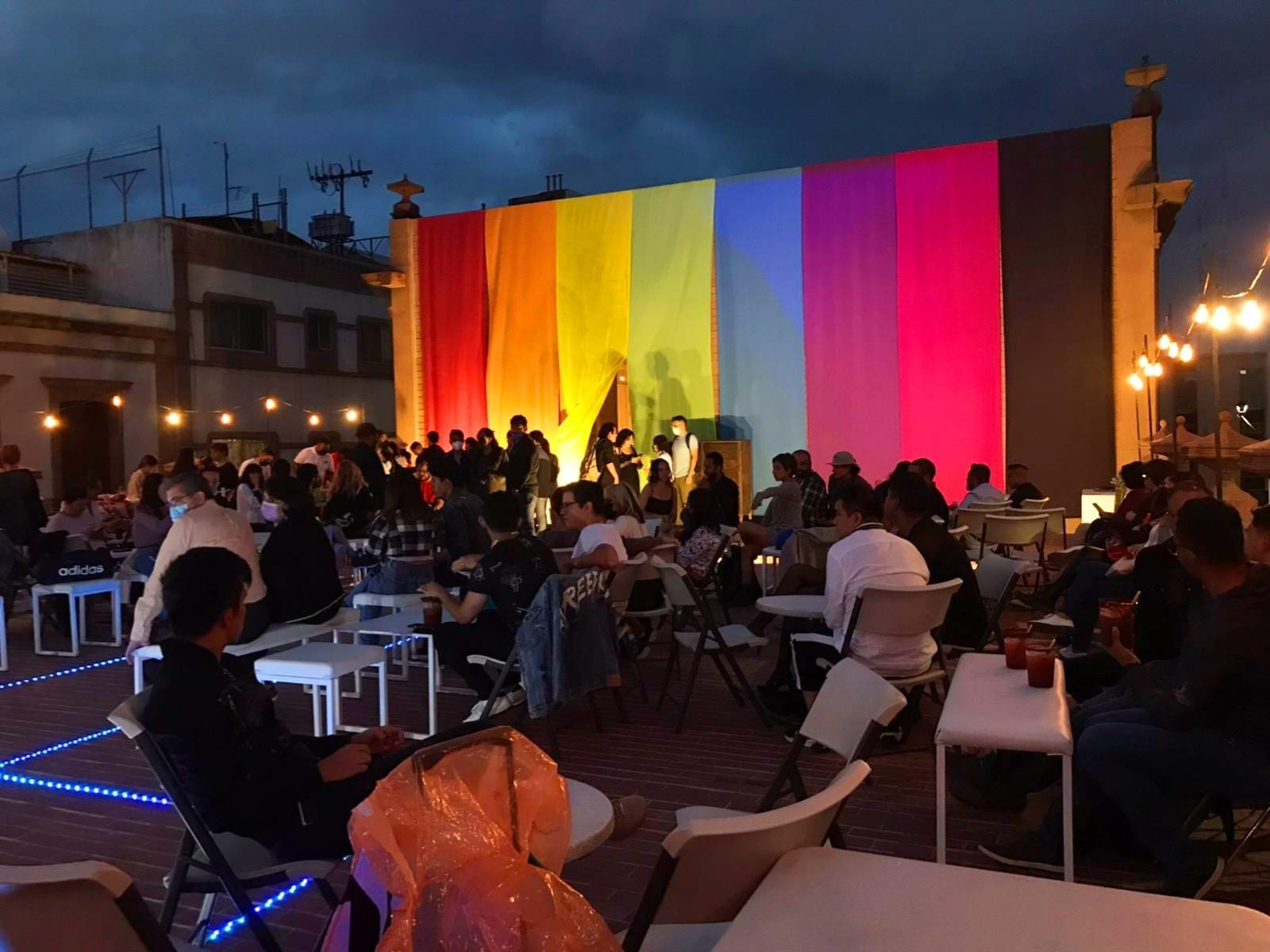 PROYECCIÓN ESPECIAL DE JOHANNE SACREBLU Y VIDEOCONFERENCIA CON SU AUTORA EN EL MAC