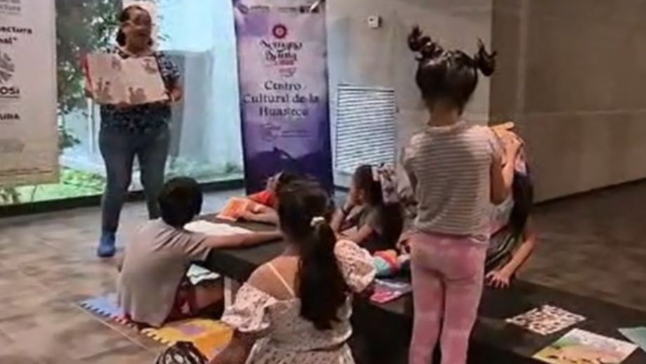 LECTURA Y MÚSICA EN EL CENTRO CULTURAL DE LA HUASTECA POTOSINA