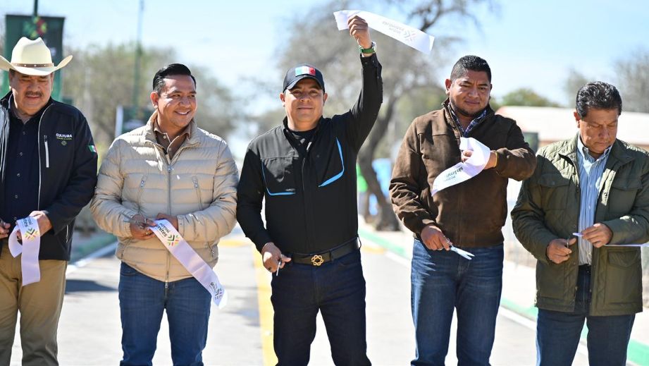 RICARDO GALLARDO IMPULSA PAVIMENTACIONES EN VILLA DE REYES