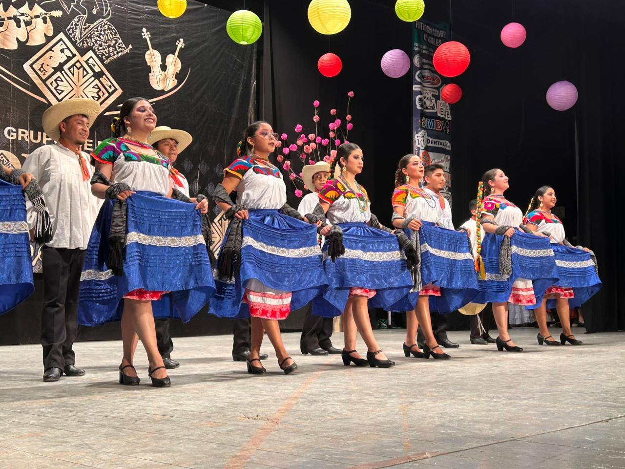 GRUPO DE DANZA OXITIPA CELEBRA 37 AÑOS COMO ORGULLO CULTURAL DE LA HUASTECA