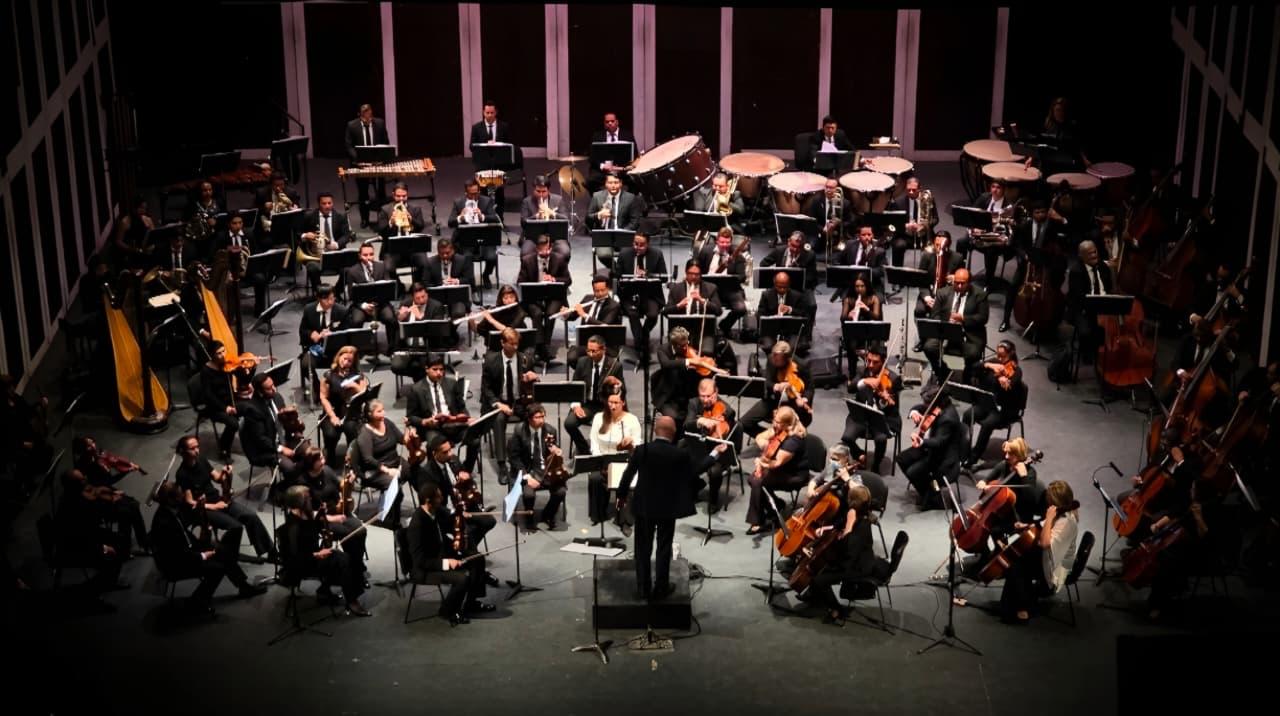 OVACIONAN CONCIERTO DE EQUINOCCIO DE PRIMAVERA EN EL TEATRO DE LA PAZ