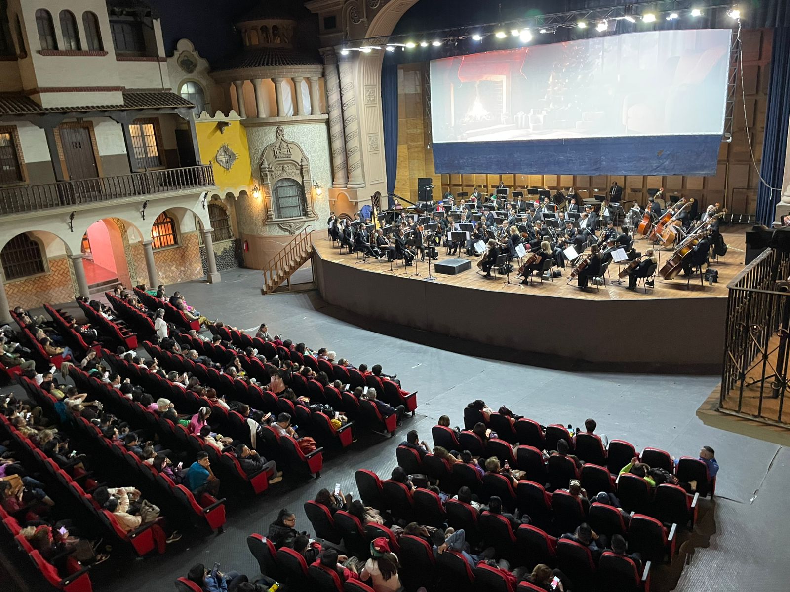 “AMOR, AMOR” CONCIERTO DE LA ORQUESTA SINFÓNICA DE SAN LUIS POTOSÍ EN CINETECA ALAMEDA