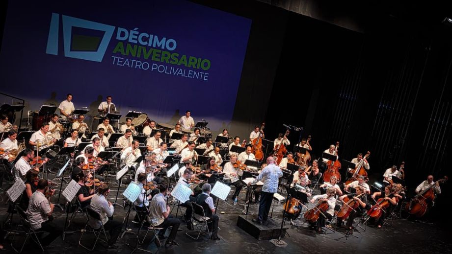SAN LUIS CELEBRA UNA DÉCADA DEL TEATRO POLIVALENTE