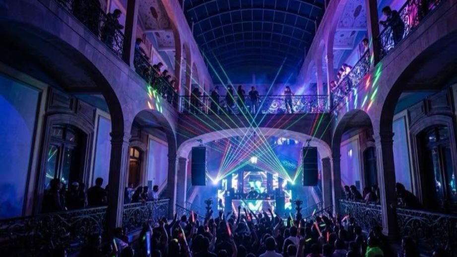 PASIÓN ELECTRÓNICA: UN VIAJE ELECTRÓNICO POR EL MUNDO» EN EL MUSEO NACIONAL DE LA MÁSCARA